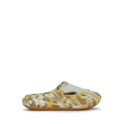 Reebok DMX Recovery Mule Unisex's Sandal - Wheat